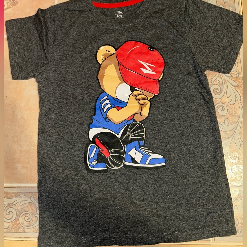 Gray Short Sleeve Tee with Graphic Designs